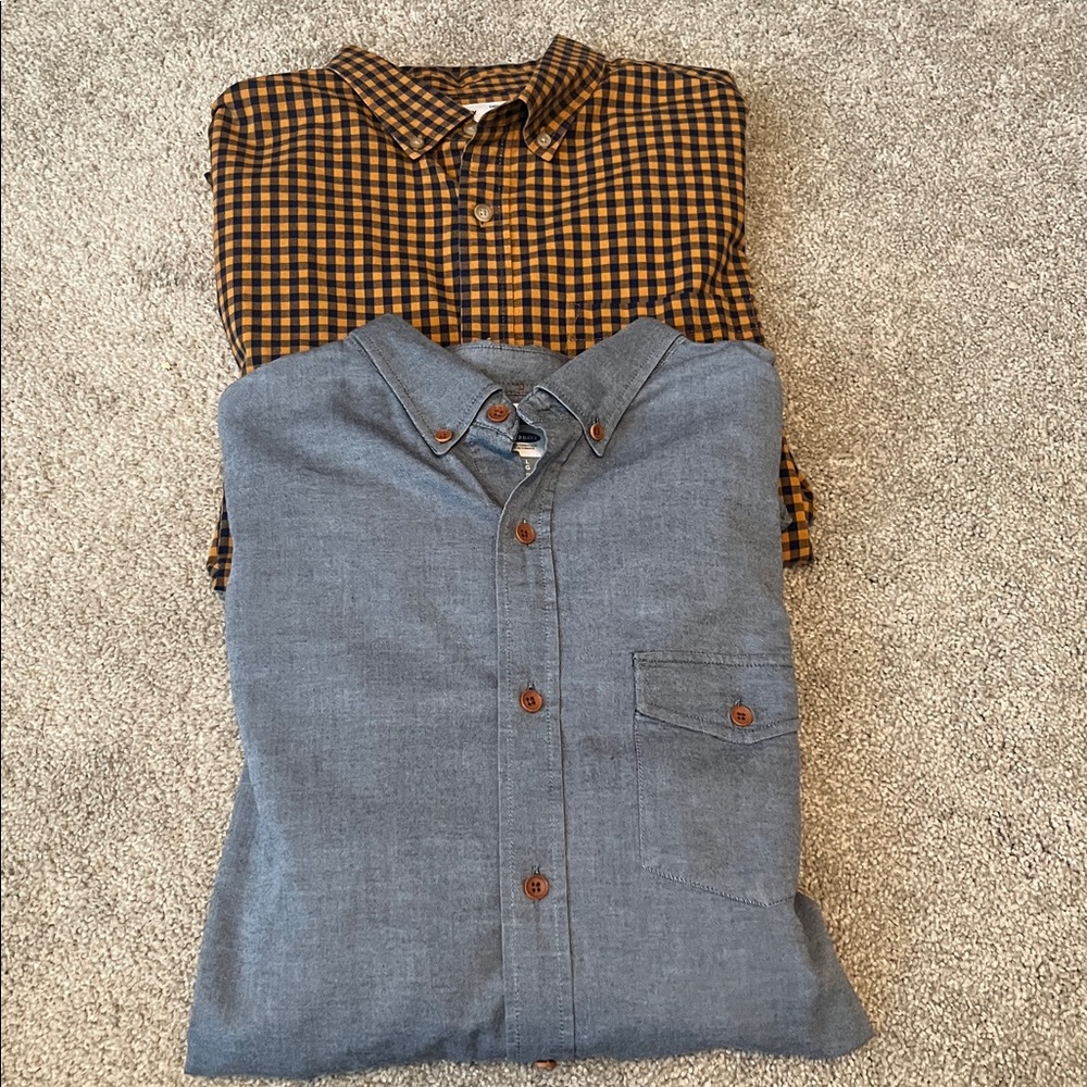 Bundle of Old Navy Button Down Shirts (2)